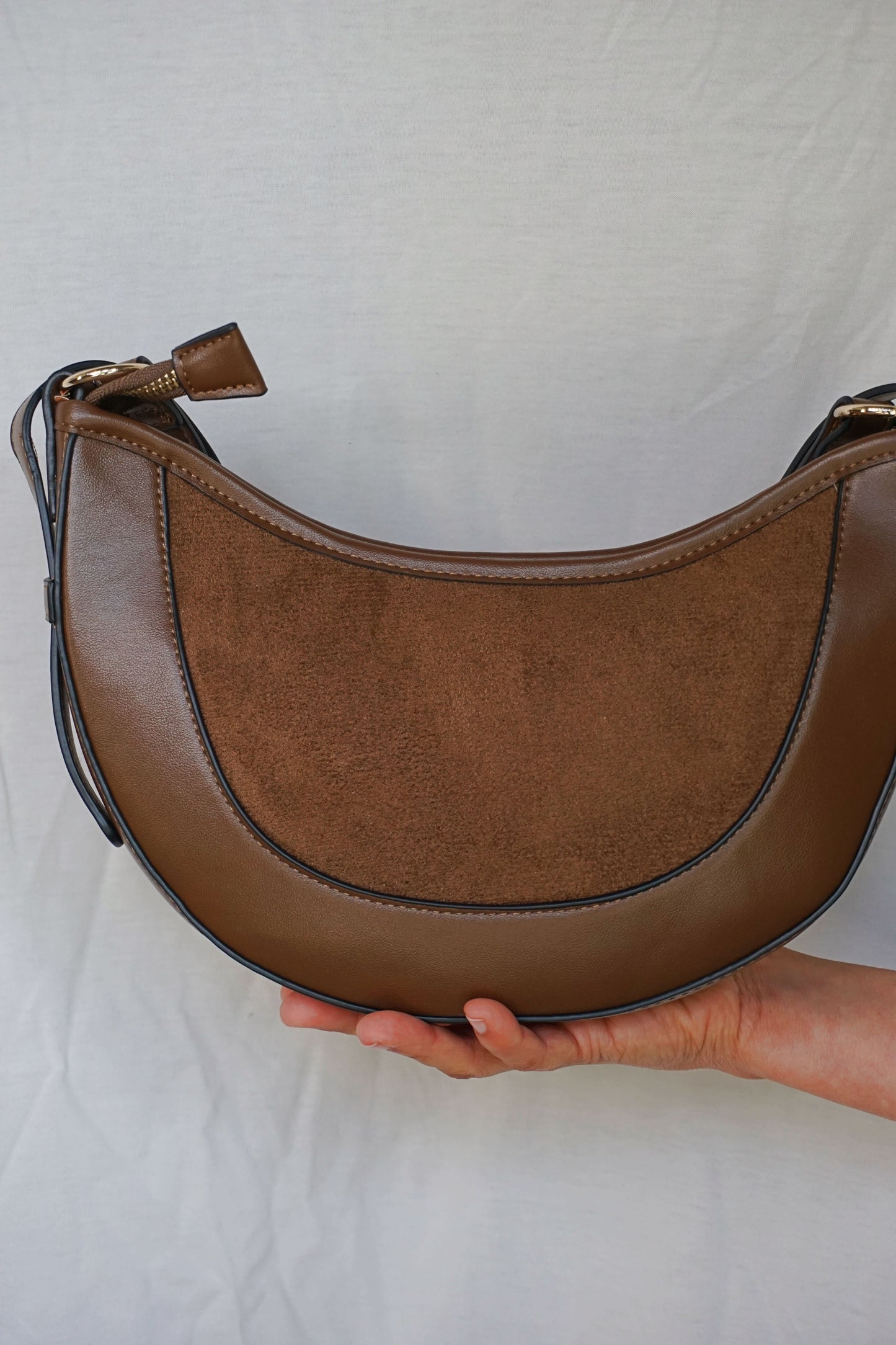 Sac demi-lune marron