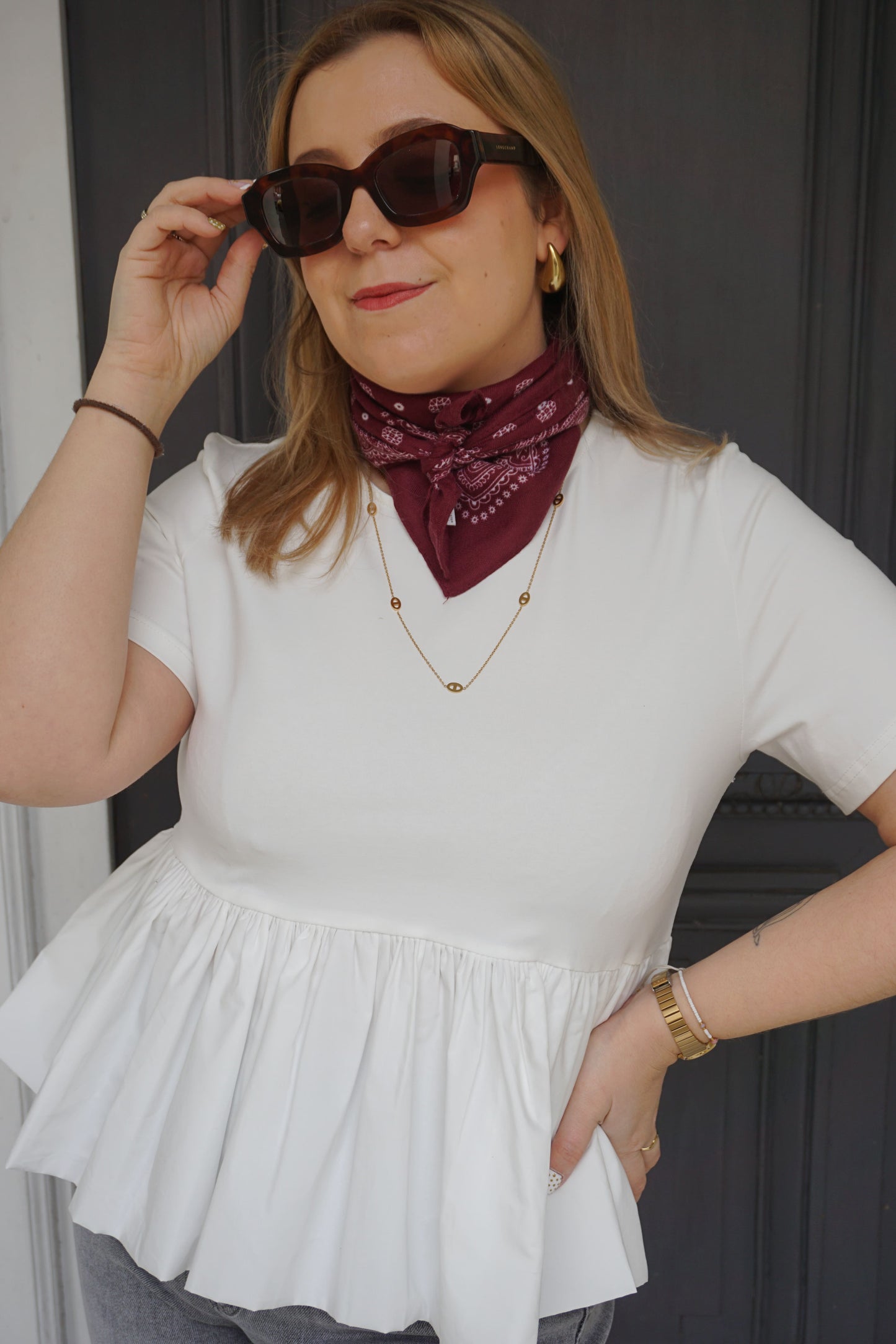 Tee-shirt blanc volant