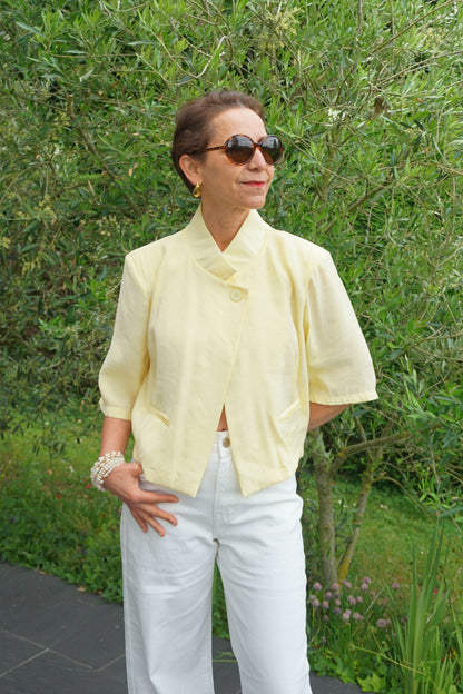 Top blazer court asymétrique jaune