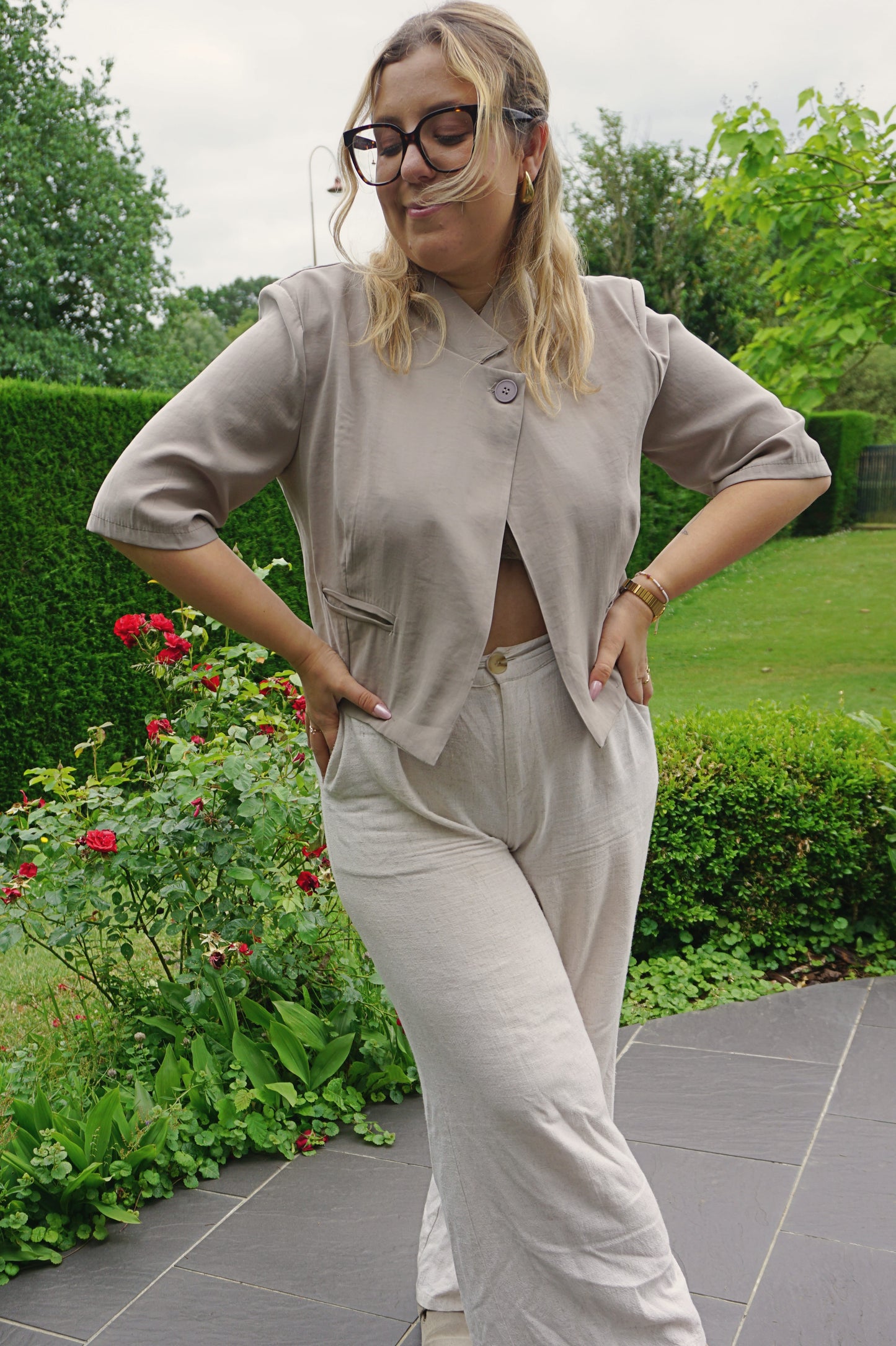 Top blazer court asymétrique taupe