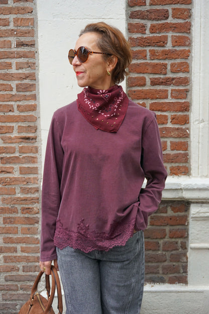Top bordeaux coton avec dentelle