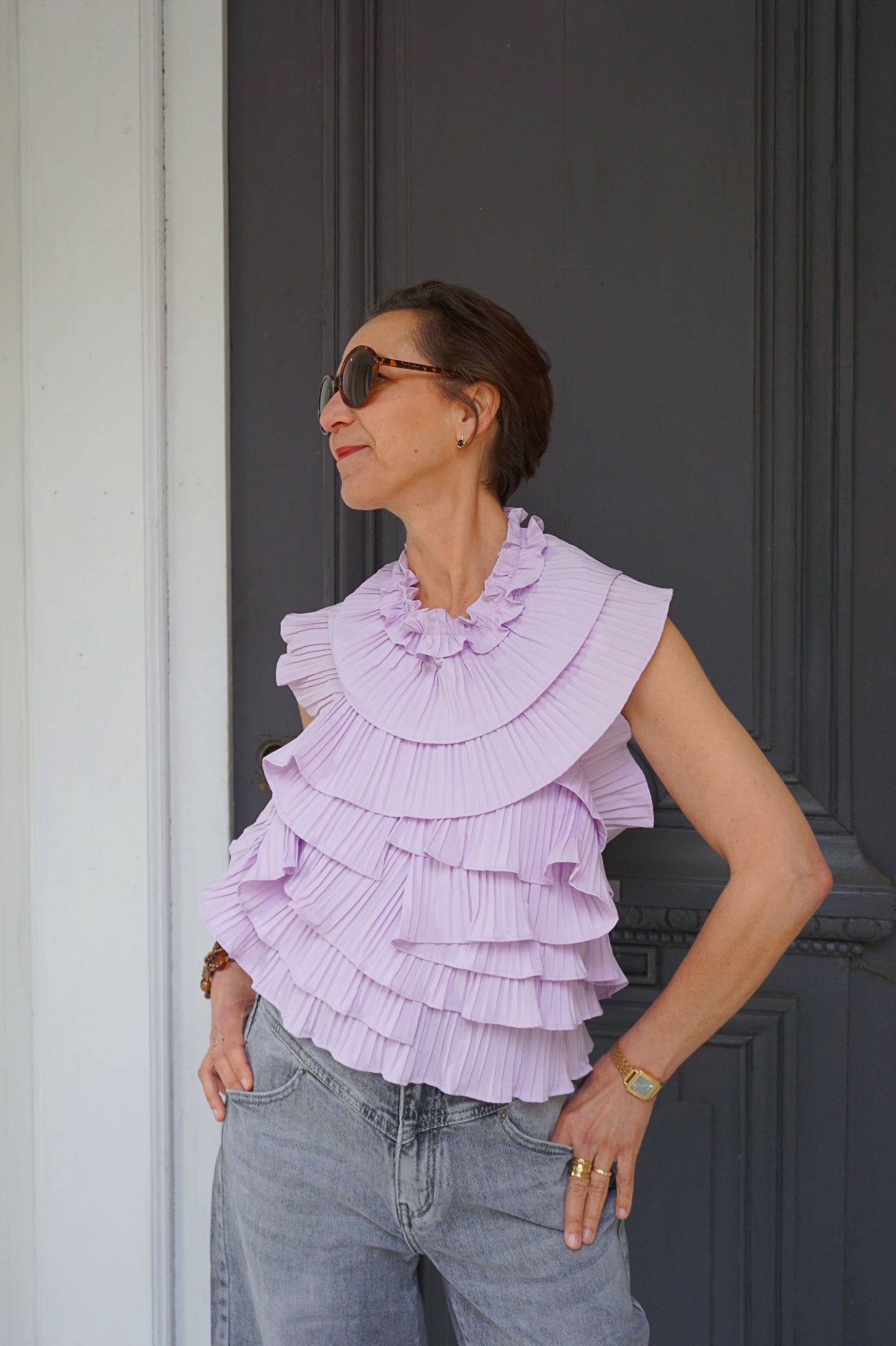 Top lilas à volants dos nu