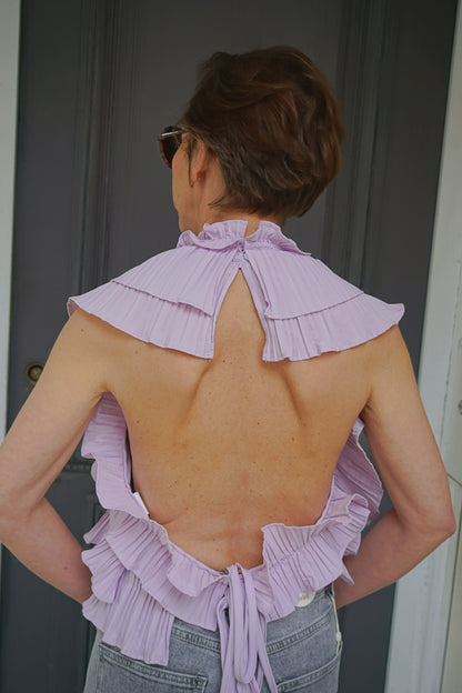 Top lilas à volants dos nu