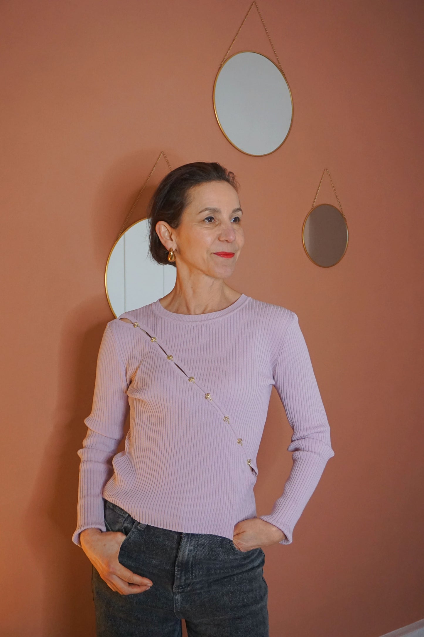 Top longsleeve lilas boutons palmiers dorés