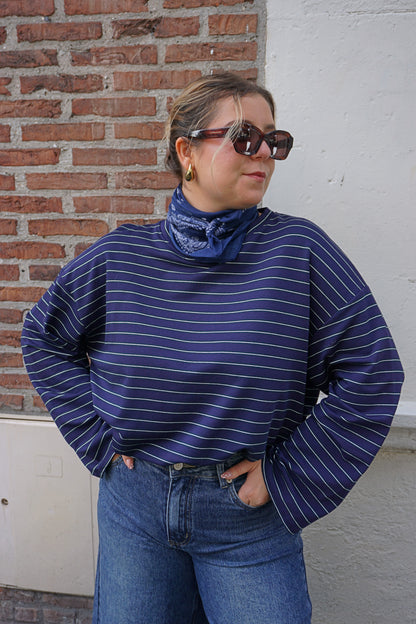 Top rayé bleu marine