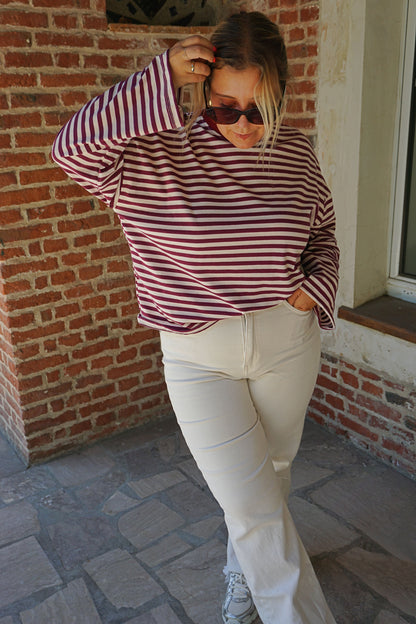 Top rayé bordeaux col rond