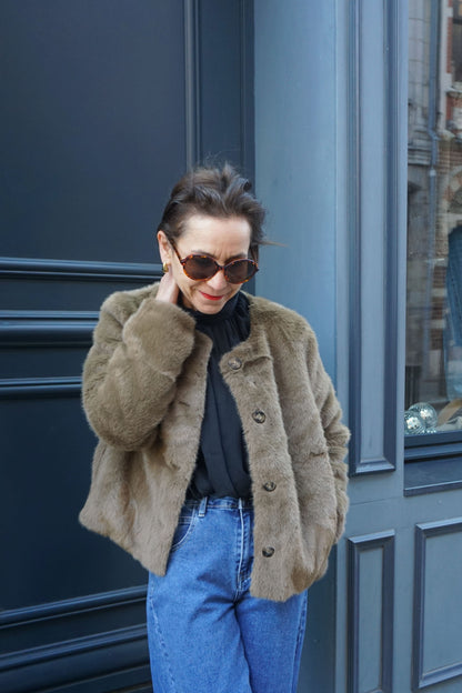 Veste fausse fourrure marron clair col rond