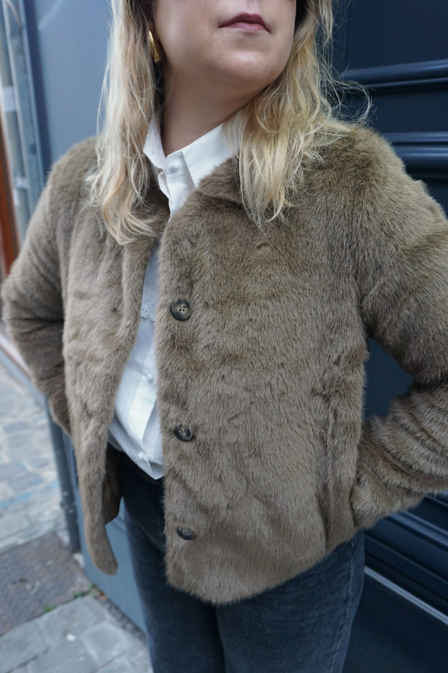 Veste fausse fourrure marron clair col rond