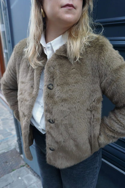 Veste fausse fourrure marron clair col rond