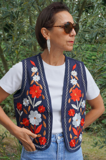 Veste gilet boléro bleu marine broderies fleurs