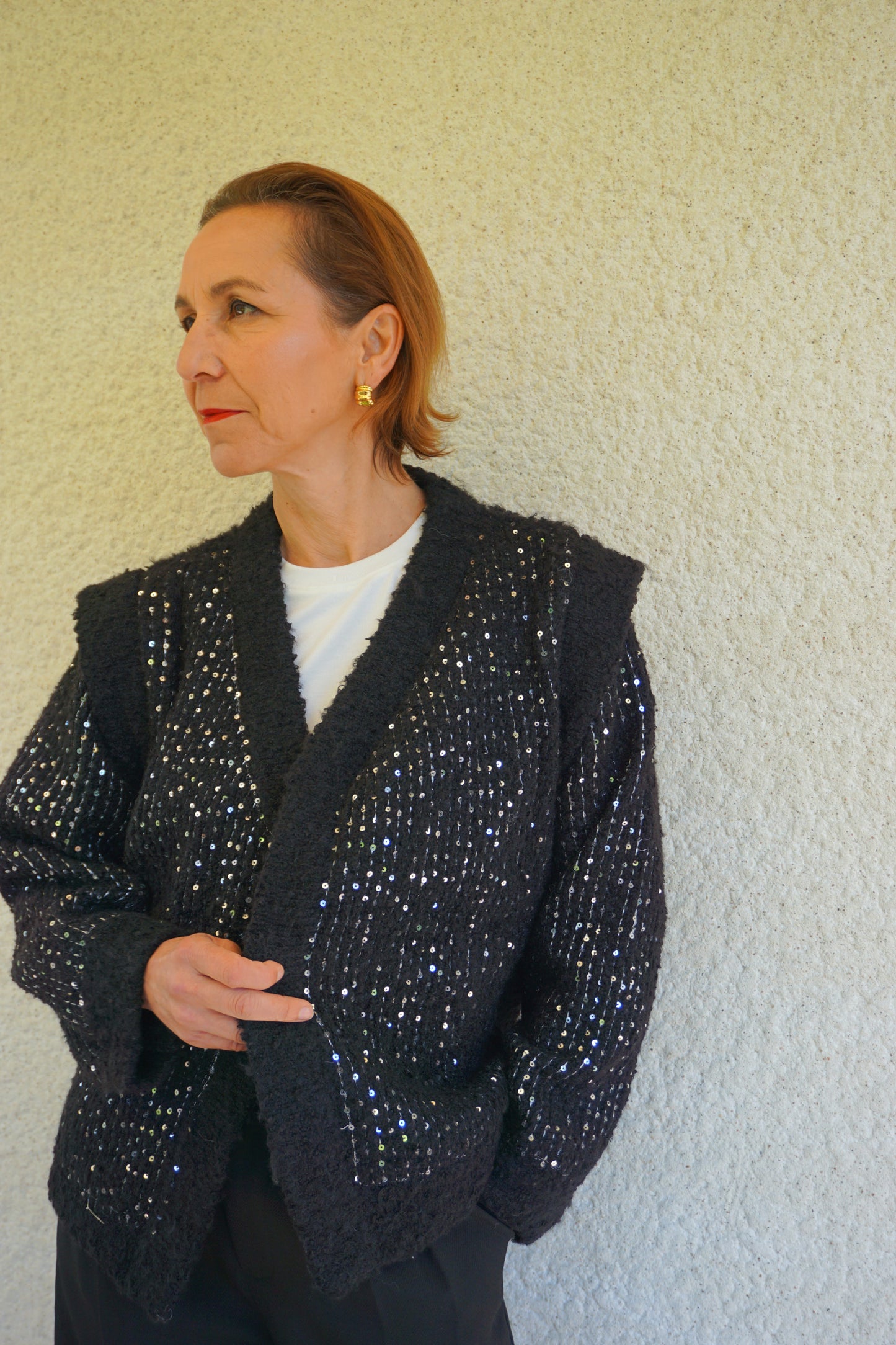 Veste noire à paillettes