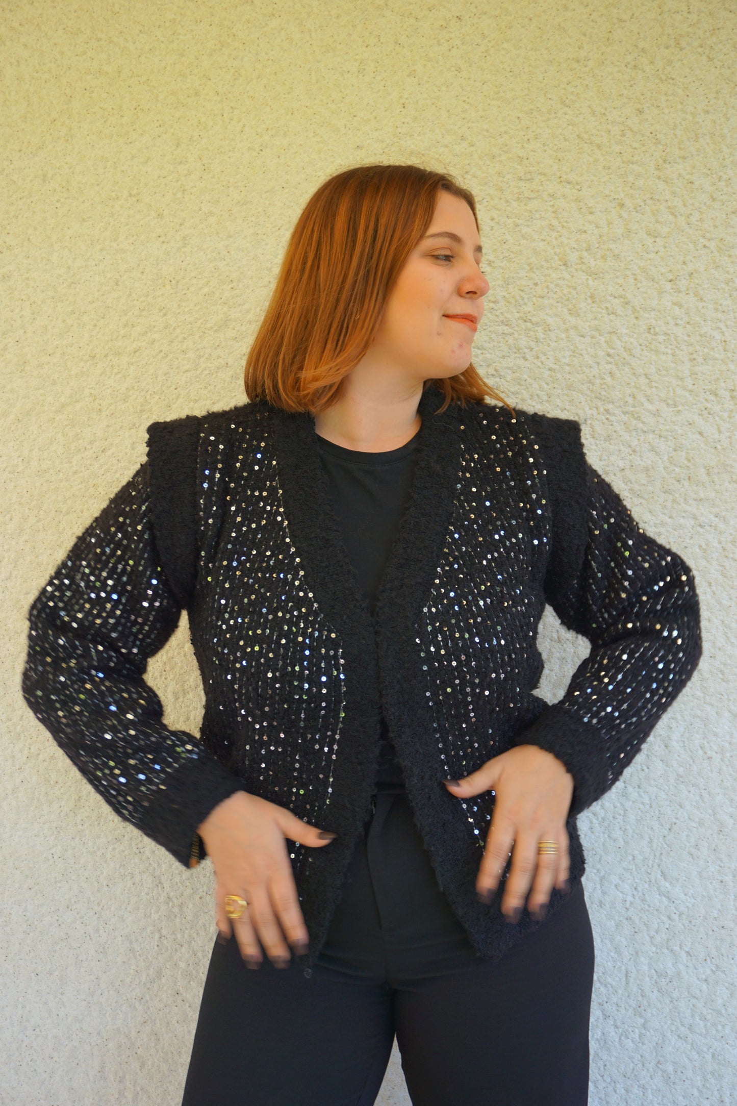 Veste noire à paillettes