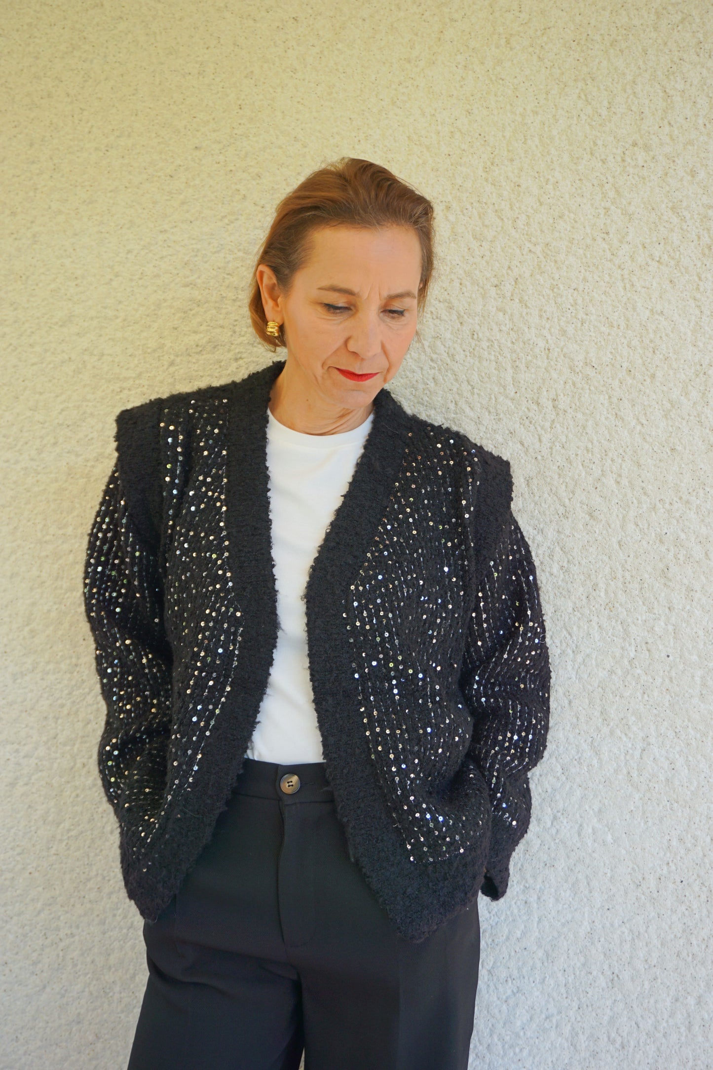 Veste noire à paillettes