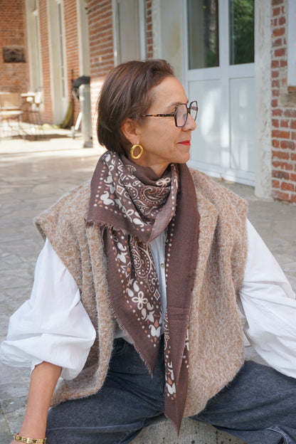 Veste sans manches en feutrine taupe