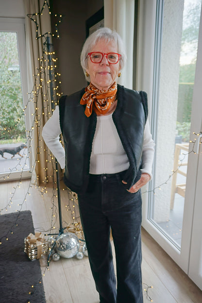 Veste sans manches similicuir moumoute noire