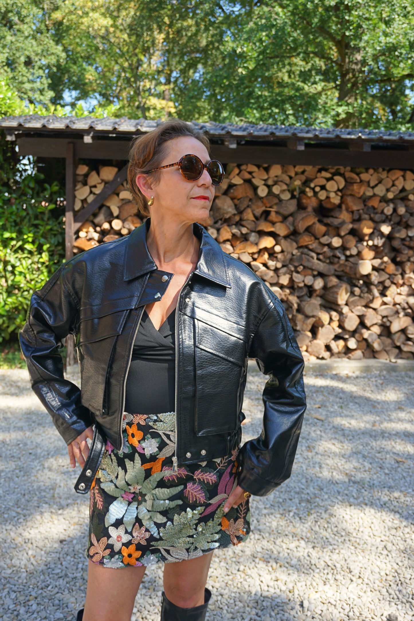 Veste similicuir vernis noire brillante