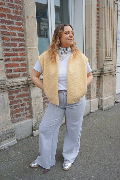 Veste sans manches en feutrine jaune beurre
